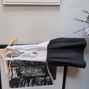 Danica Studio Classic Silhouette Apron Linen + Cotton, Black + White, Adjustable